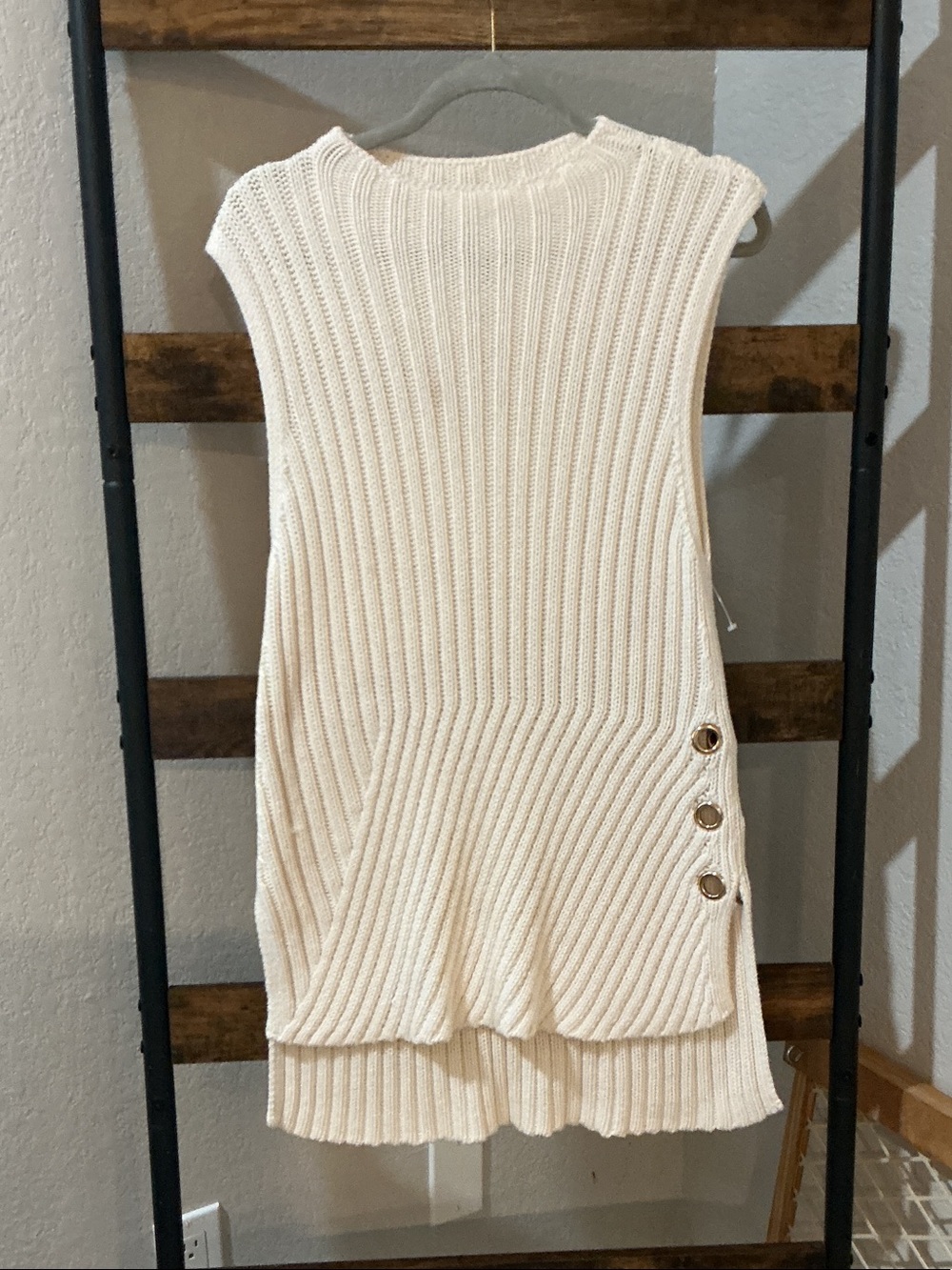 Sleeveless Ribbed Cream Knit Tunic with Side Button Detail